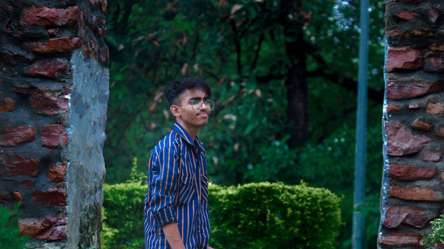 Bhopal: Shimpi YT Biggest News Founded New Song, First Love, Flim, New Music label Company.