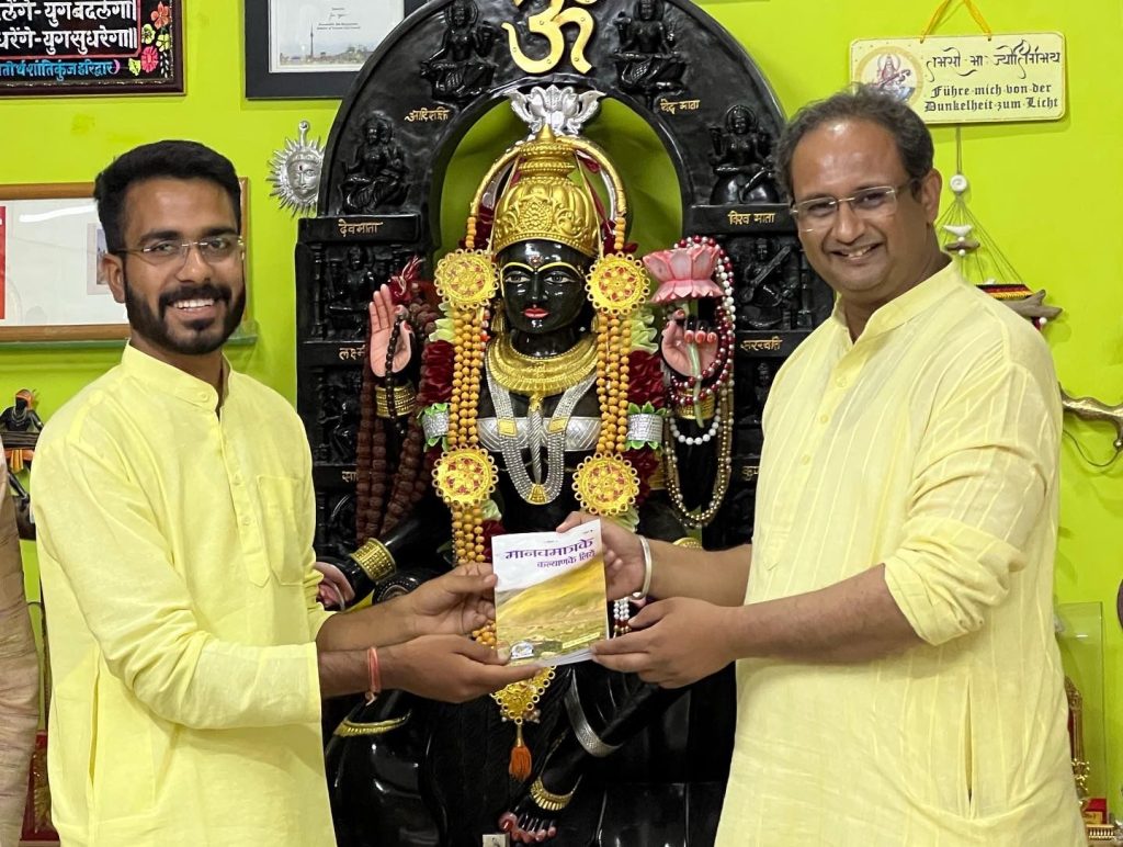 Gautam khattar, Gautam khattar Youtuber, Journalist Gautam Khattar,