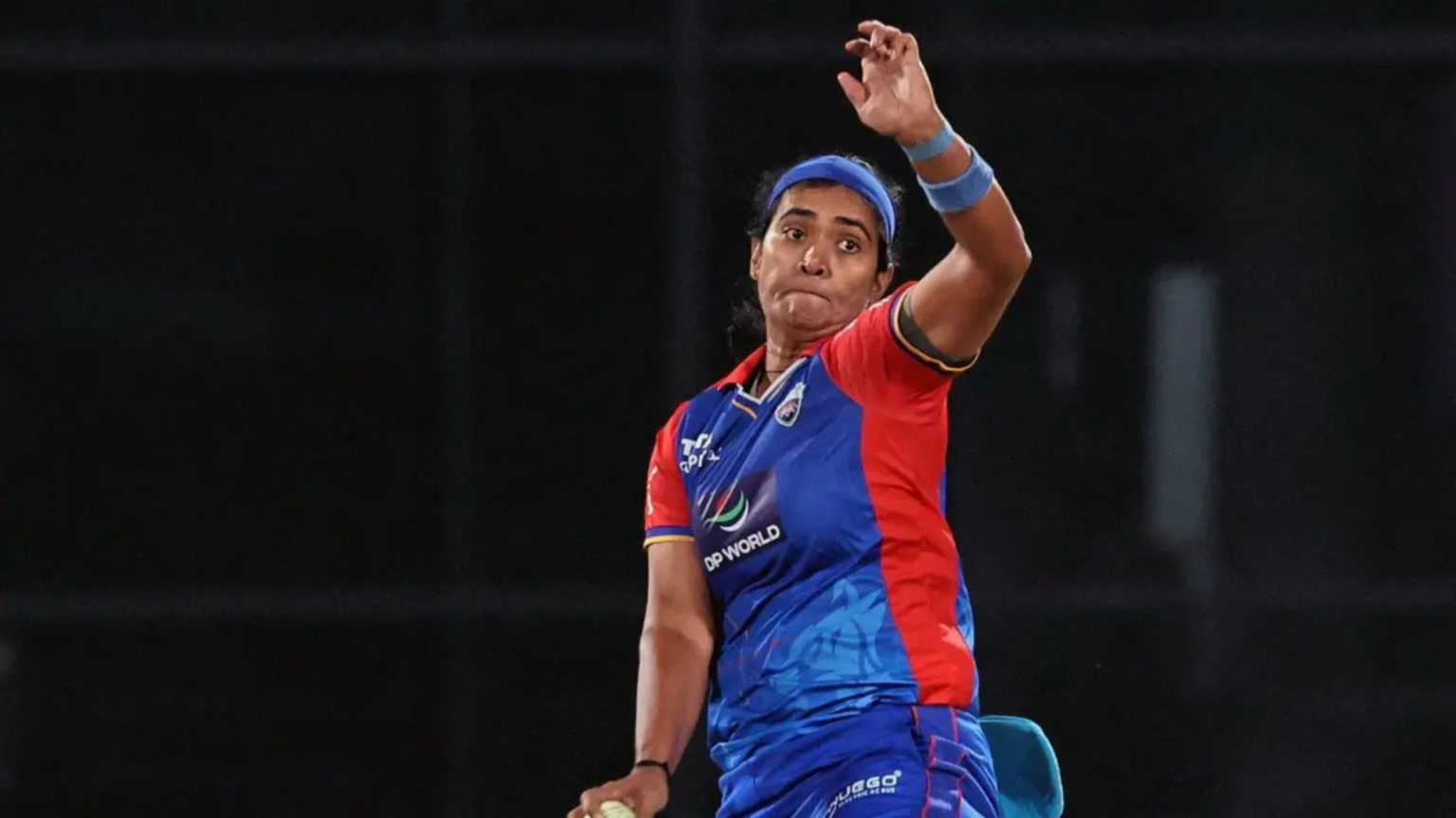 Shikha Pandey WPL Performance: Star Bowler’s Dominant Season Earns ₹2.4 Crore Deal Shikha Pandey WPL 2025 Performance: Star Bowler's Dominant Season Earns ₹2.4 Crore Deal