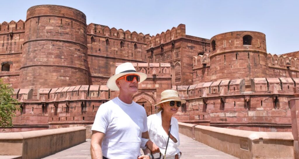 Foreign tourist arrivals to India fall 9.4%