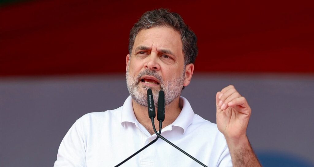 Rahul warns of inflation, blames govt over rupee fall