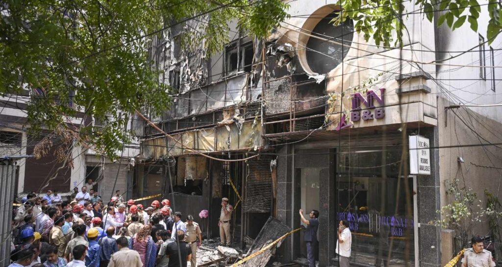 21 killed in Delhi’s Malviya Nagar lodge fireplace 21 killed in Delhi's Malviya Nagar hotel fire