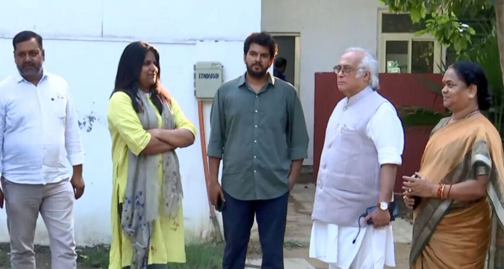 India bloc places up united entrance, meets at Rahul’s place of abode India bloc puts up united front, meets at Rahul’s residence