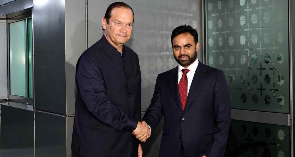Panama FM arrives in India for five-day reputable consult with Panama FM arrives in India for five-day official visit