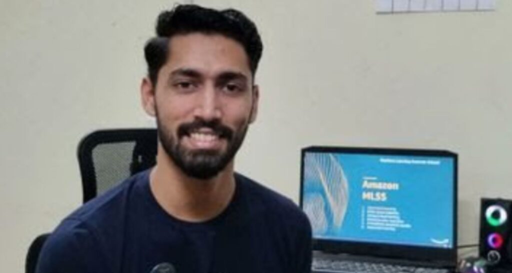 Techie kills female friend, dies by means of suicide hours later Techie kills girlfriend, dies by suicide hours later
