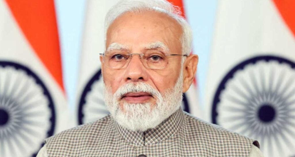 PM Modi backs handloom sector on National Handloom Day