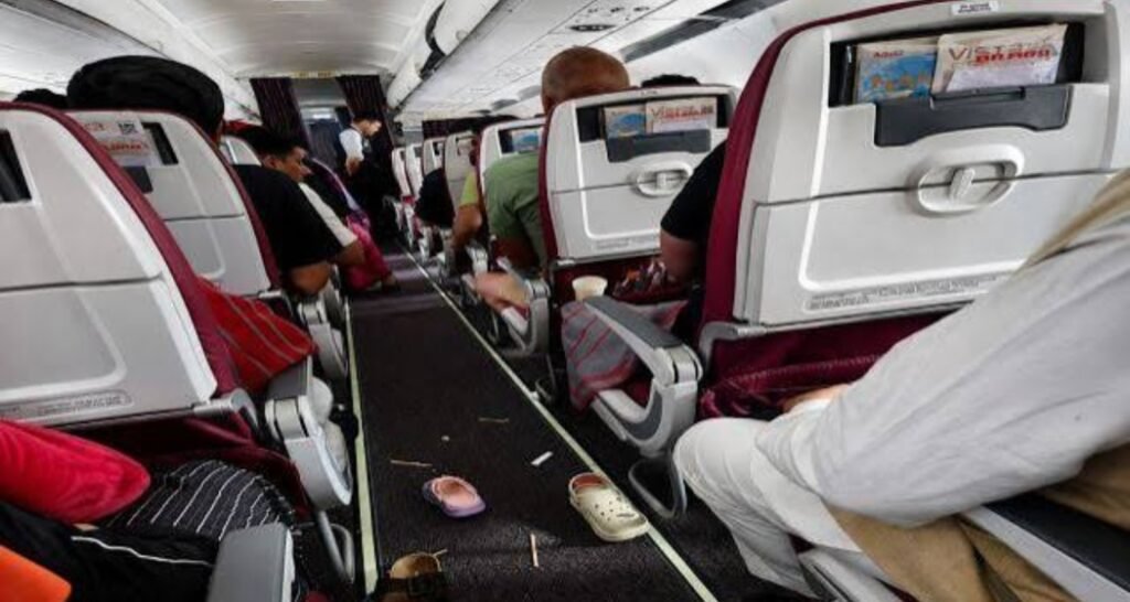 Air India to display screen all pilots for medicine after Phuket-Delhi incid… Air India to screen all pilots for drugs after Phuket-Delhi incid...