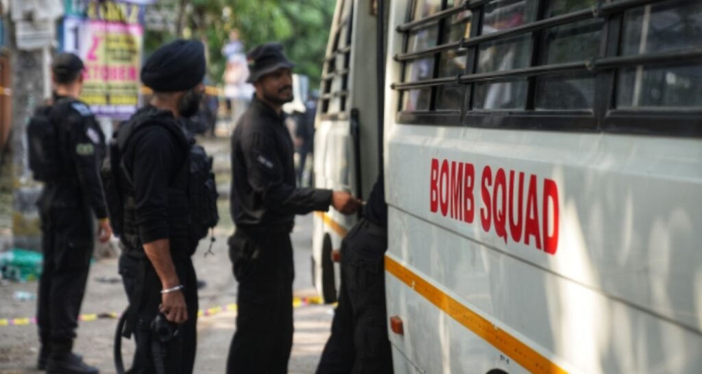 Delhi HC, IGI Airport receive bomb threats ahead of I-Day
