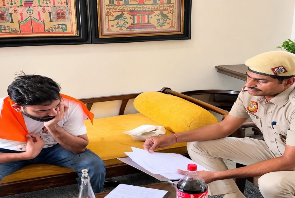 Delhi Police Serve Notice to Abhijeet Dipke Ahead of Tiranga Marc...